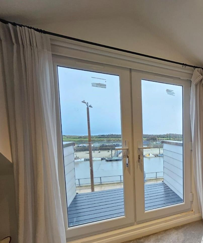 River Breeze Balcony 4 Littlehampton Dış mekan fotoğraf